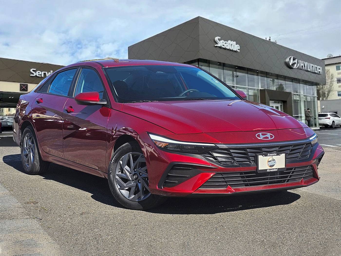 2024 Hyundai Elantra Hybrid Blue — Sedan — 3,614 mi — Seattle, WA