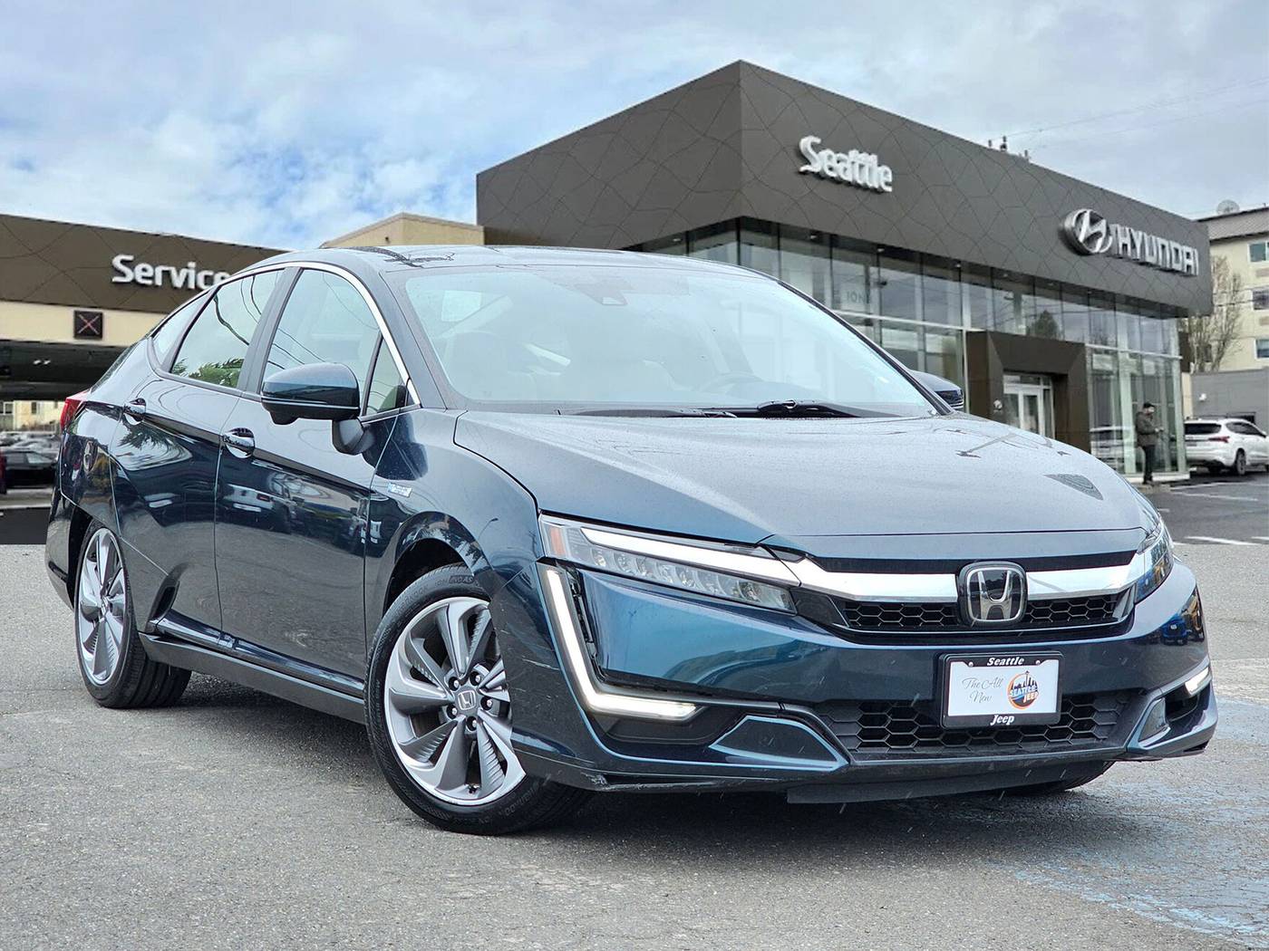 2018 Honda Clarity Plug-In Hybrid Touring — Sedan — 51,987 mi — Seattle, WA