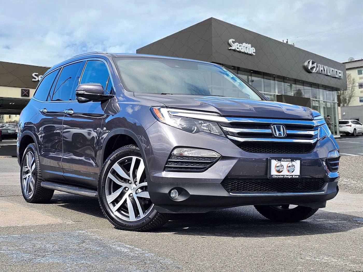 2018 Honda Pilot Touring — SUV — 55,525 mi — Seattle, WA