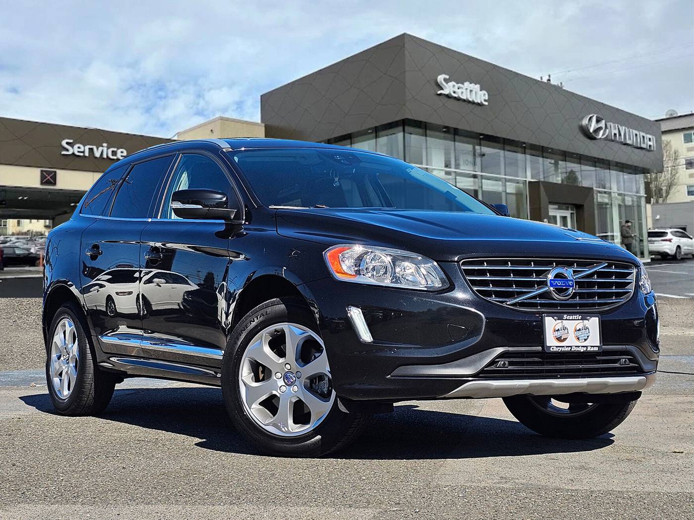 2016 Volvo XC60 T5 Premier — SUV — 83,232 mi — Seattle, WA