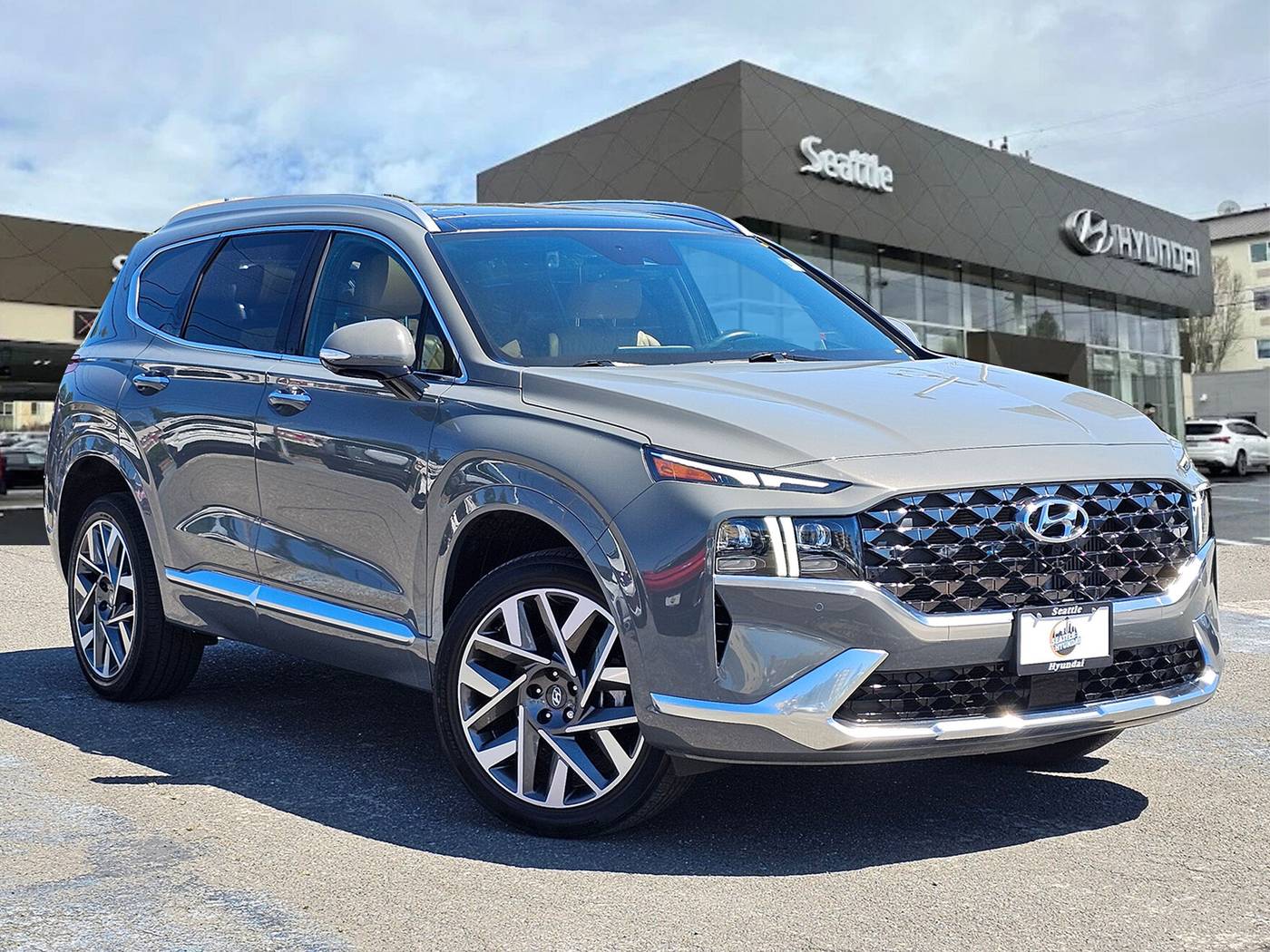 2023 Hyundai Santa Fe Calligraphy — SUV — 21,384 mi — Seattle, WA