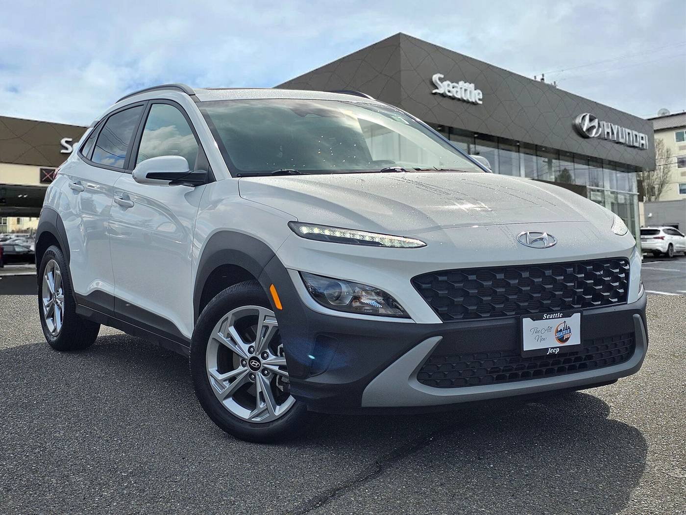 2022 Hyundai Kona SEL — SUV — 15,747 mi — Seattle, WA