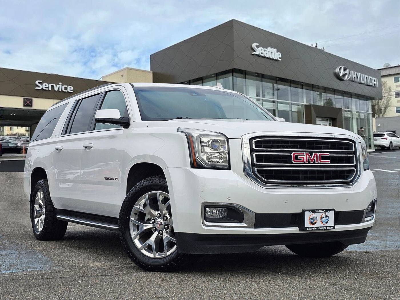 2017 GMC Yukon SLT — SUV — 92,496 mi — Seattle, WA
