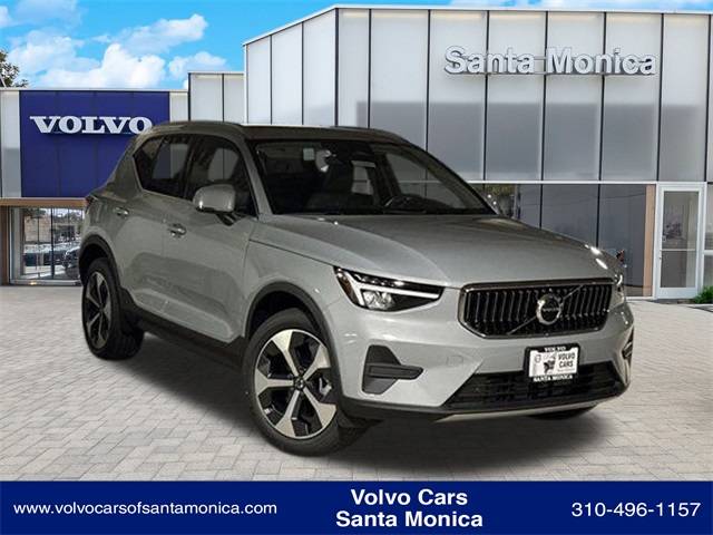 2025 Volvo XC40 Core — SUV — 12 mi — Santa Monica, CA