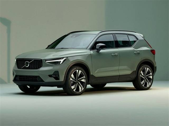2024 Volvo XC40 Ultimate — SUV — 5,217 mi — Santa Monica, CA