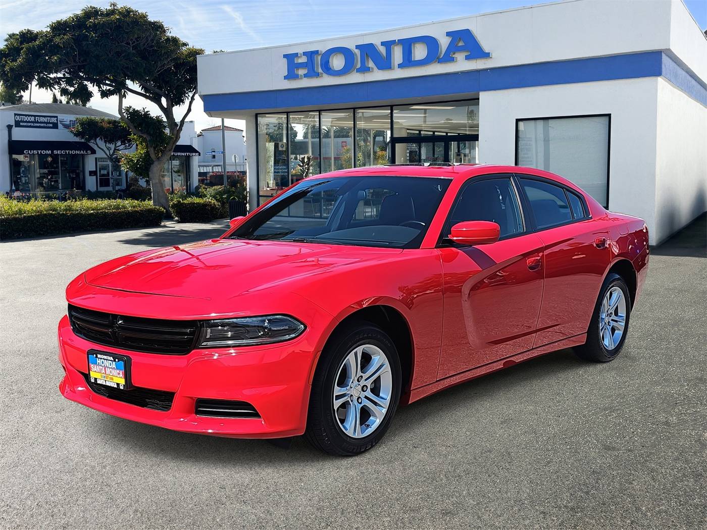 2022 Dodge Charger SXT — Sedan — 50,501 mi — Santa Monica, CA