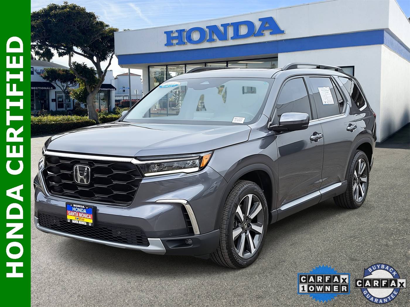 2023 Honda Pilot Touring — SUV — 24,629 mi — Santa Monica, CA