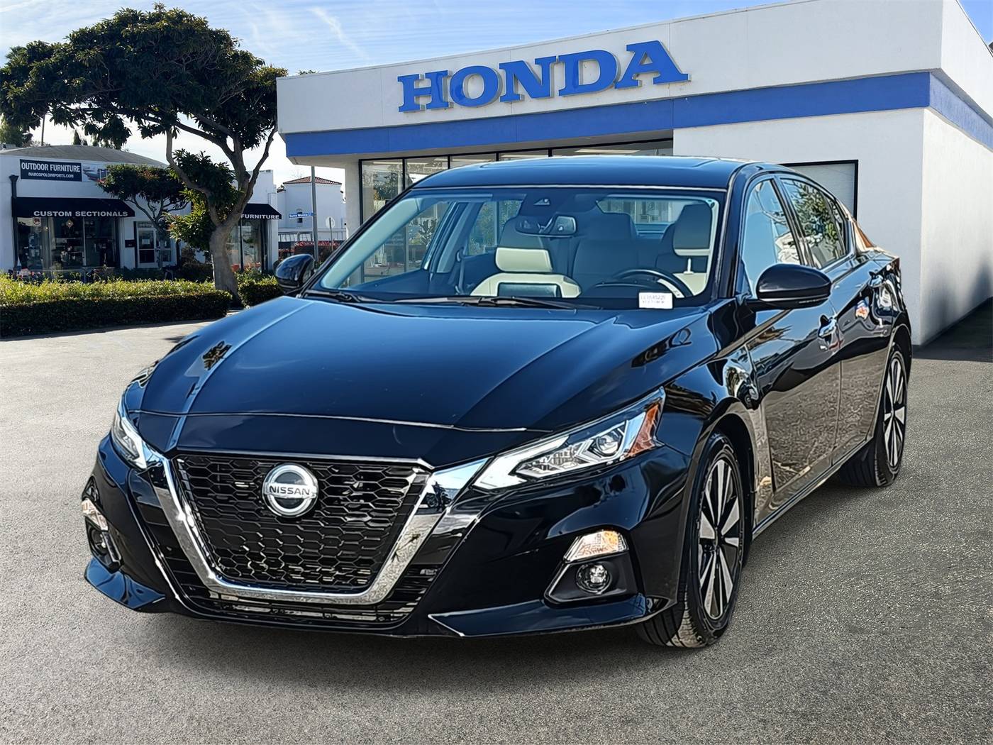 2020 Nissan Altima SL — Sedan — 102,421 mi — Santa Monica, CA