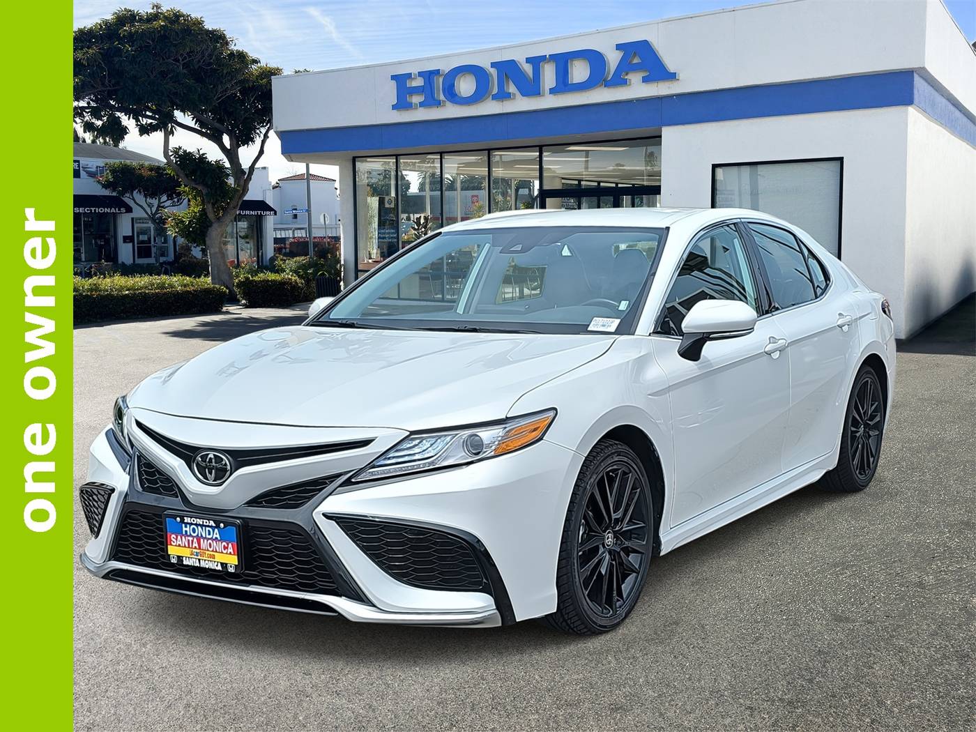 2023 Toyota Camry XSE — Sedan — 28,597 mi — Santa Monica, CA