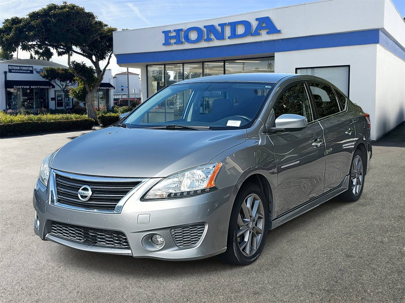 2013 Nissan Sentra SR — Sedan — 149,107 mi — Santa Monica, CA