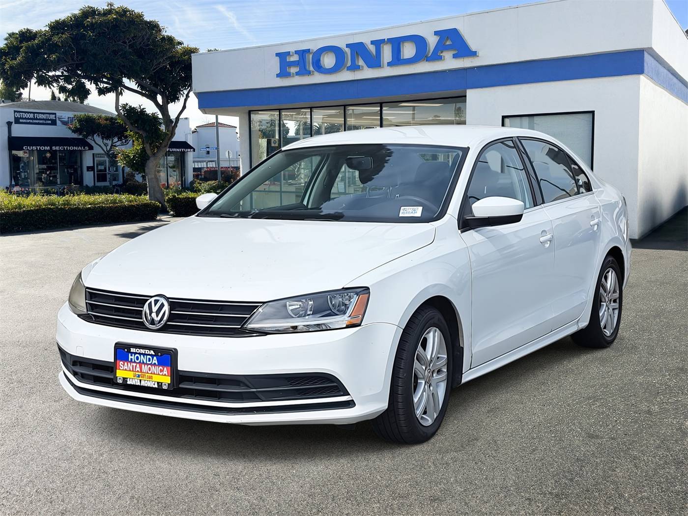 2017 Volkswagen Jetta 1.4T S — Sedan — 79,011 mi — Santa Monica, CA