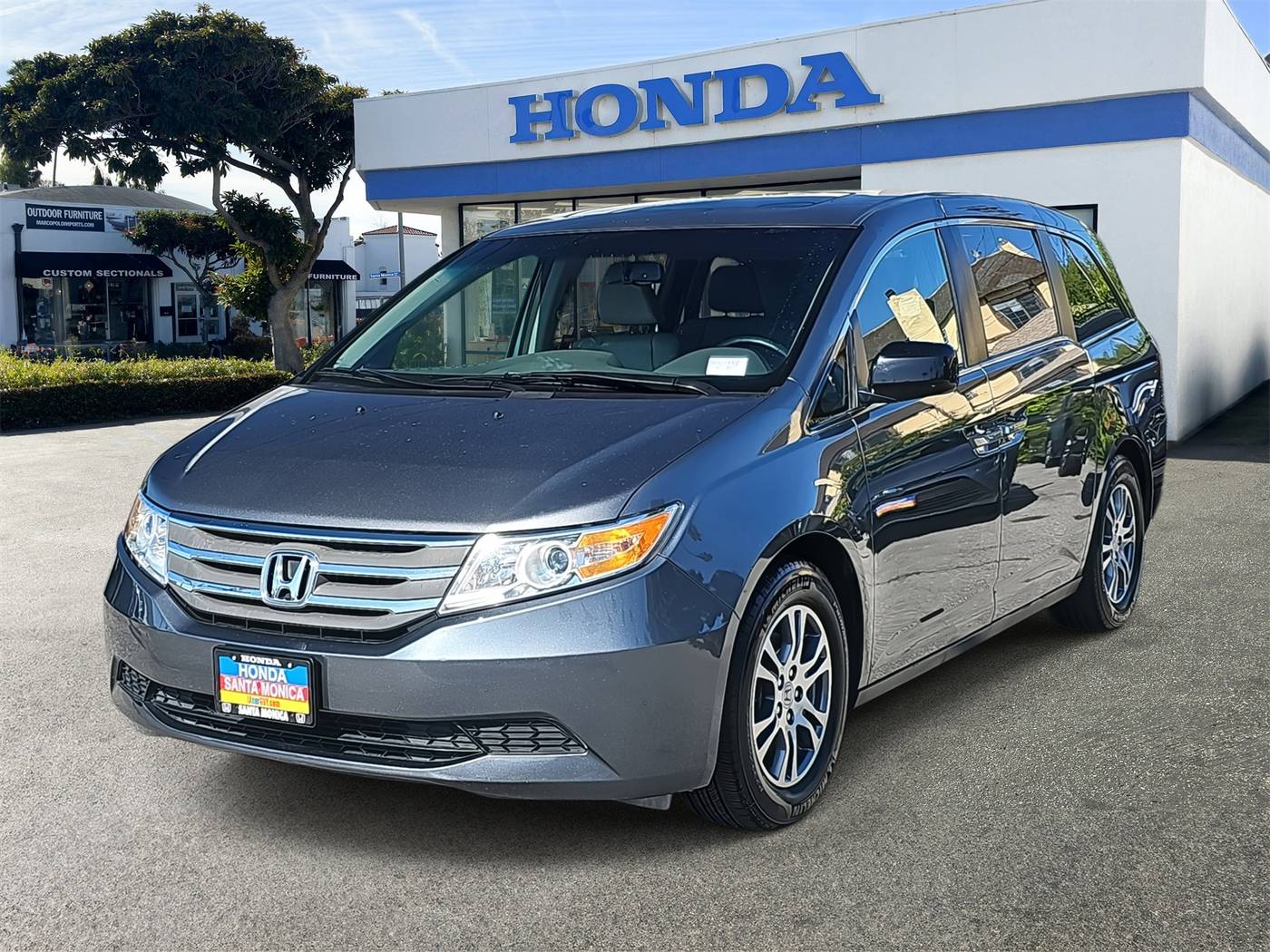 2012 Honda Odyssey EX-L — Minivan — 104,379 mi — Santa Monica, CA