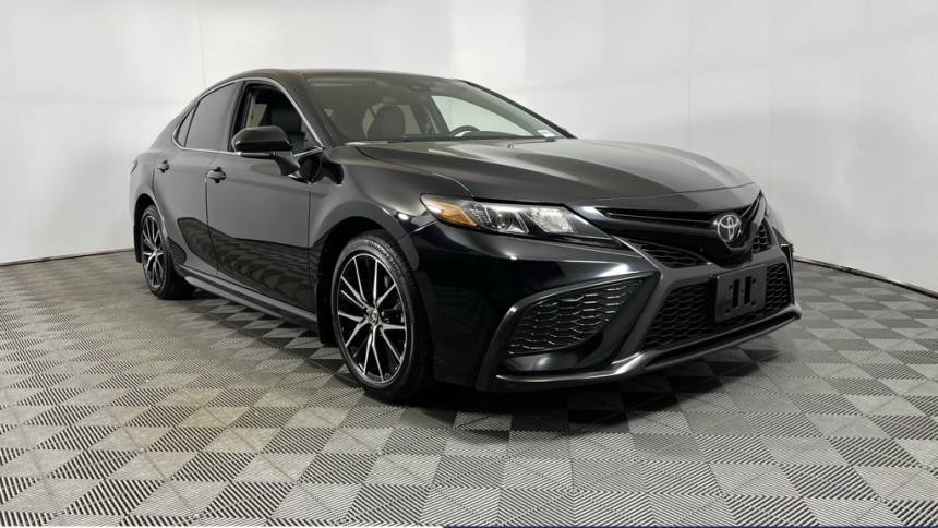 2024 Toyota Camry SE — Sedan — 3,583 mi — Phoenix, AZ