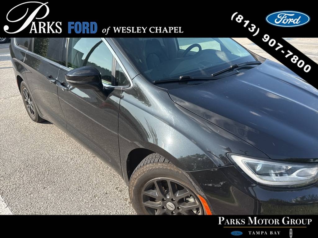 2022 Chrysler Pacifica Touring L — Minivan — 53,317 mi — Wesley Chapel, FL