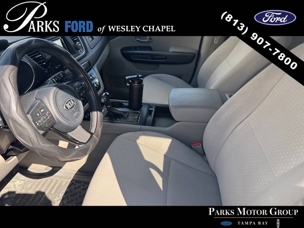 2017 Kia Sedona LX — Minivan — 155,582 mi — Wesley Chapel, FL