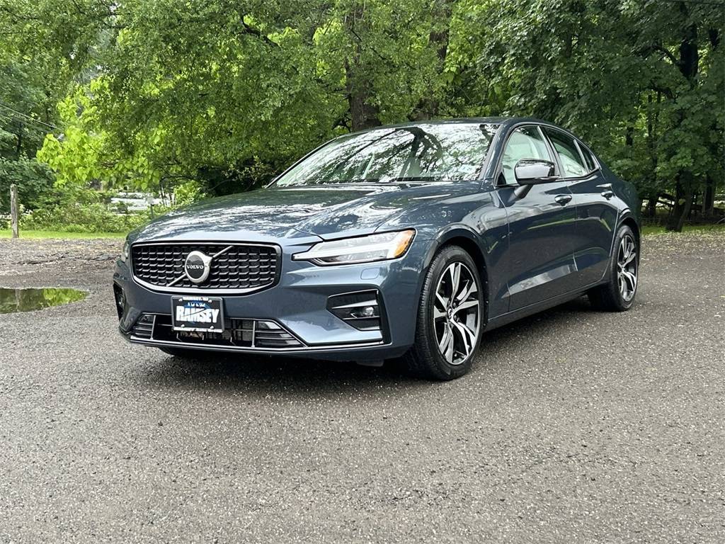 2024 Volvo S60 Core — Sedan — 8,304 mi — Ramsey, NJ