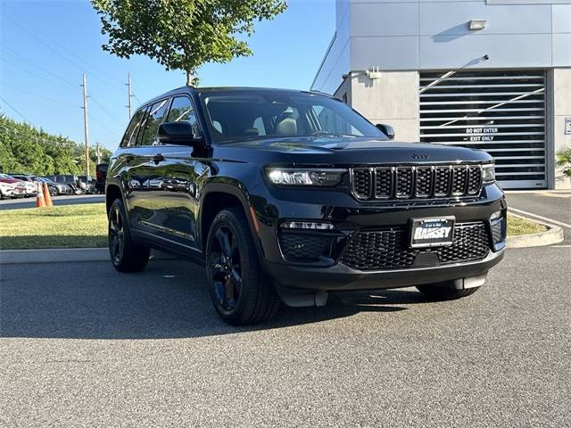 2023 Jeep Grand Cherokee Limited — SUV — 24,648 mi — Ramsey, NJ
