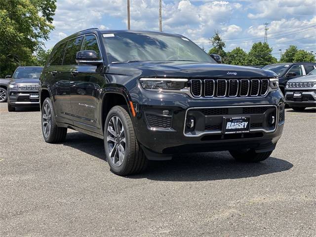 2022 Jeep Grand Cherokee Overland — SUV — 31,757 mi — Ramsey, NJ