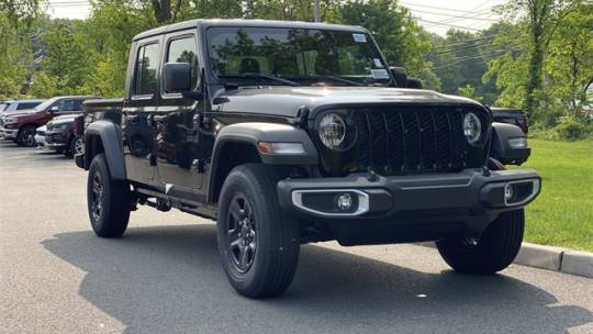 2023 Jeep Gladiator Sport — Pickup Truck — 67 mi — Ramsey, NJ