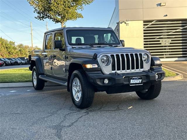 2020 Jeep Gladiator Sport S — Pickup Truck — 61,102 mi — Ramsey, NJ