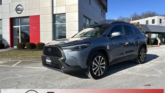2024 Toyota Corolla Cross XLE — SUV — 17,540 mi — Upper Saddle River, NJ