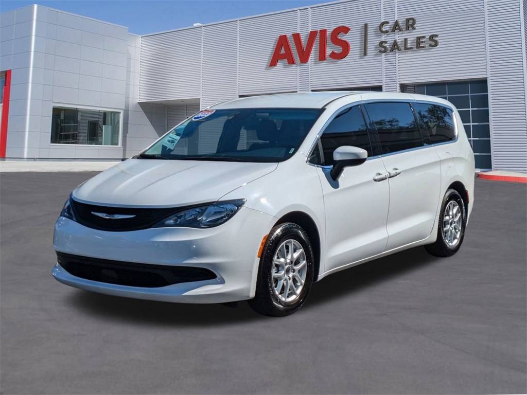 2023 Chrysler Voyager LX — Minivan — 62,269 mi — Tampa, FL