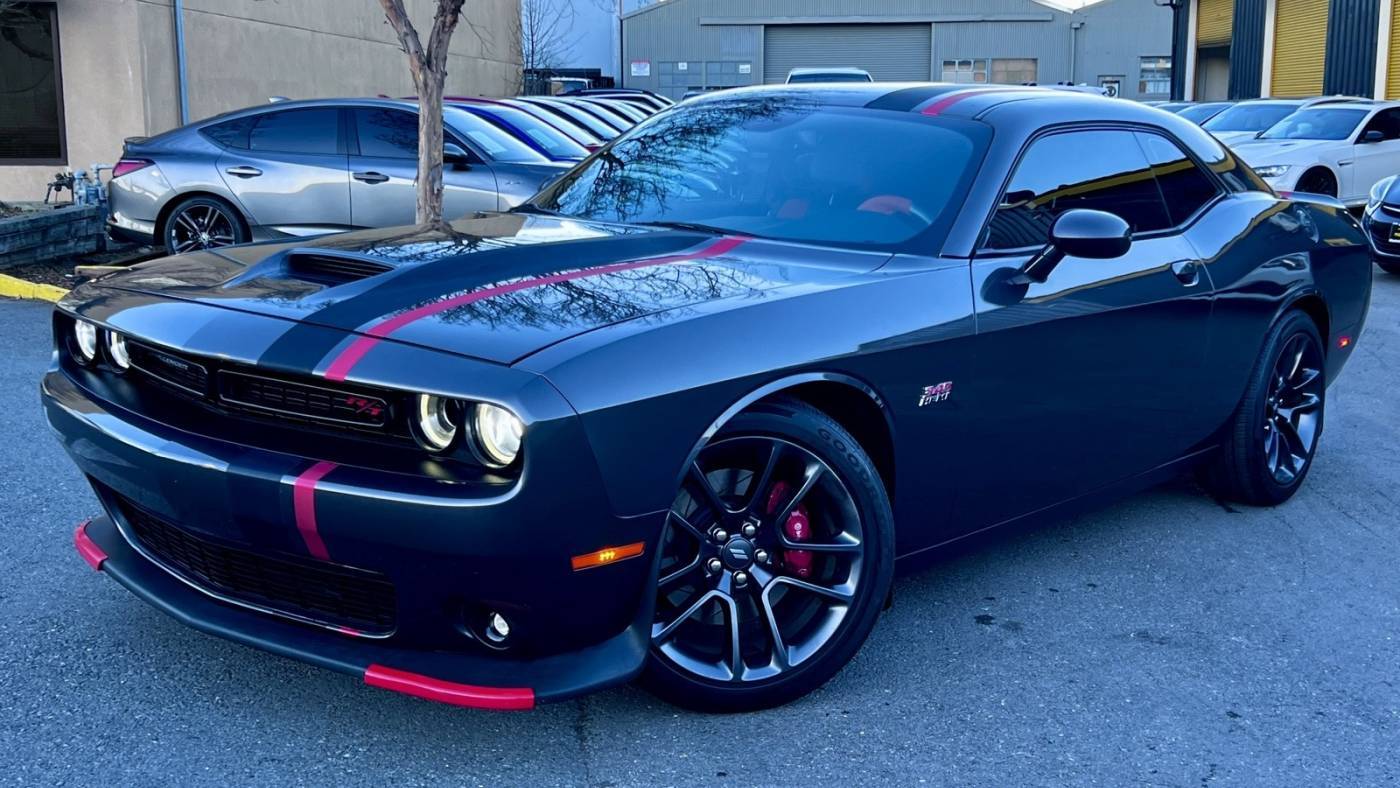 2015 Dodge Challenger R/T — Coupe — 83,413 mi — San Rafael, CA