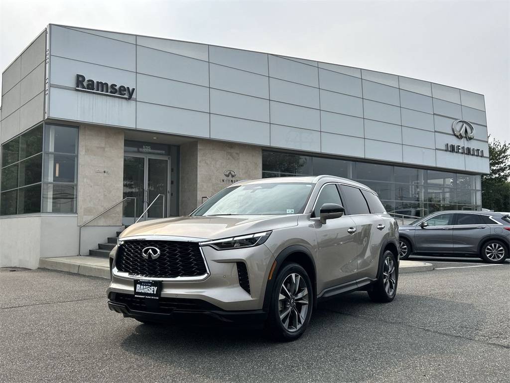 2023 INFINITI QX60 LUXE — SUV — 23,416 mi — Ramsey, NJ