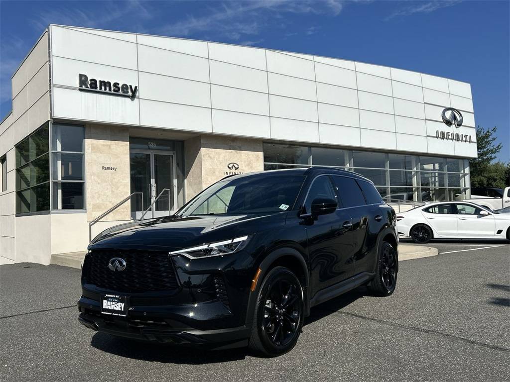 2025 INFINITI QX60 LUXE — SUV — 7,397 mi — Ramsey, NJ