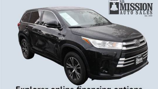 2018 Toyota Highlander LE — SUV — 122,454 mi — Vista, CA