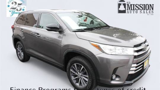 2019 Toyota Highlander XLE — SUV — 81,002 mi — Vista, CA