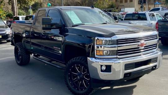 2015 Chevrolet Silverado 2500HD LT — Pickup Truck — 122,060 mi — Vista, CA