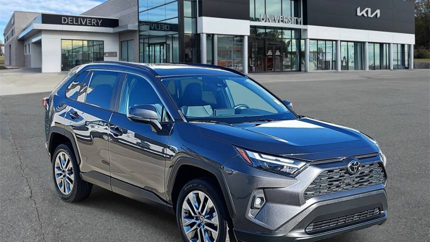 2022 Toyota RAV4 XLE Premium — SUV — 24,251 mi — Durham, NC