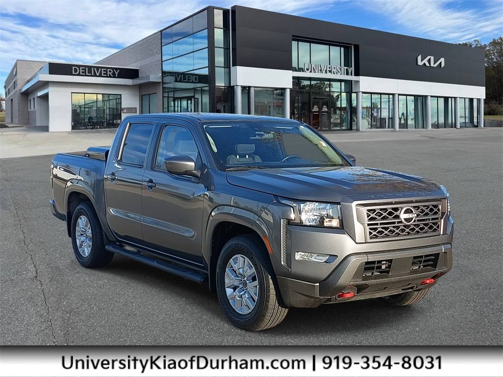 2024 Nissan Frontier SV