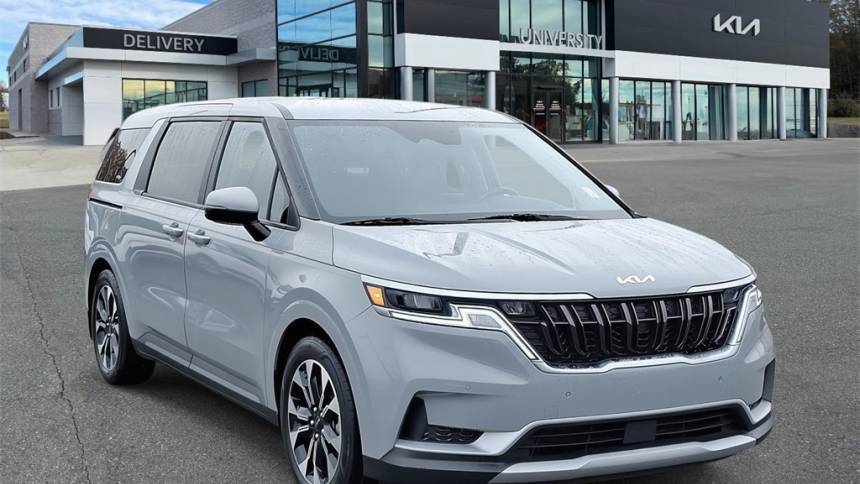 2022 Kia Carnival EX — Minivan — 52,058 mi — Durham, NC