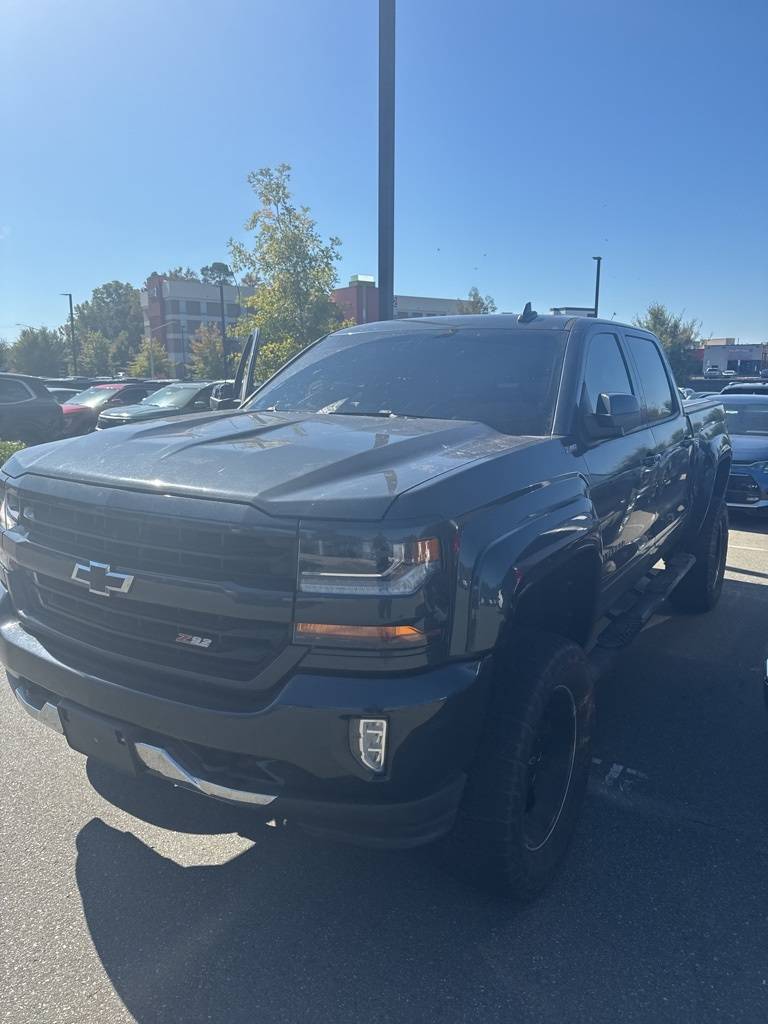 2018 Chevrolet Silverado 1500 LT — Pickup Truck — 121,510 mi — Durham, NC