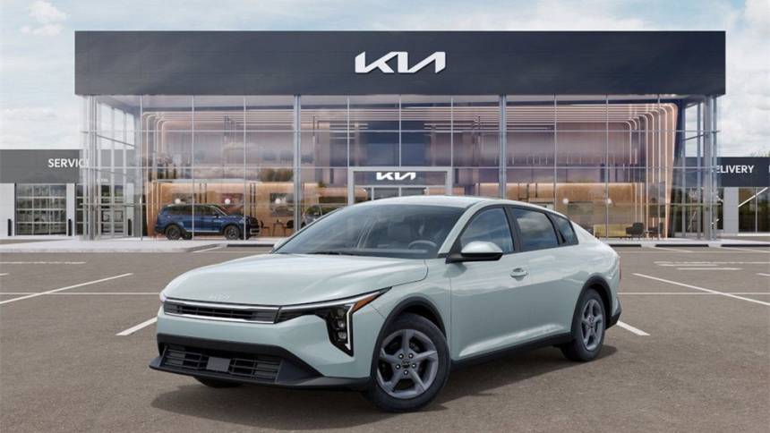 2025 Kia K4 LXS — Sedan — 5,416 mi — Durham, NC