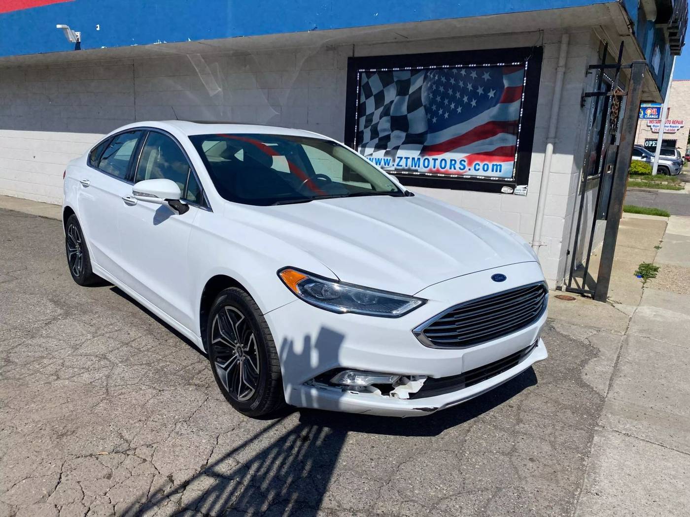 2017 Ford Fusion SE — Sedan — 154,441 mi — Detroit, MI