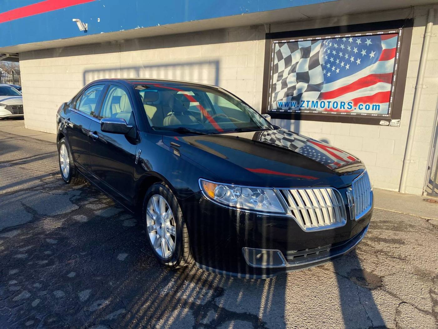 2012 Lincoln MKZ FWD — Sedan — 150,804 mi — Detroit, MI