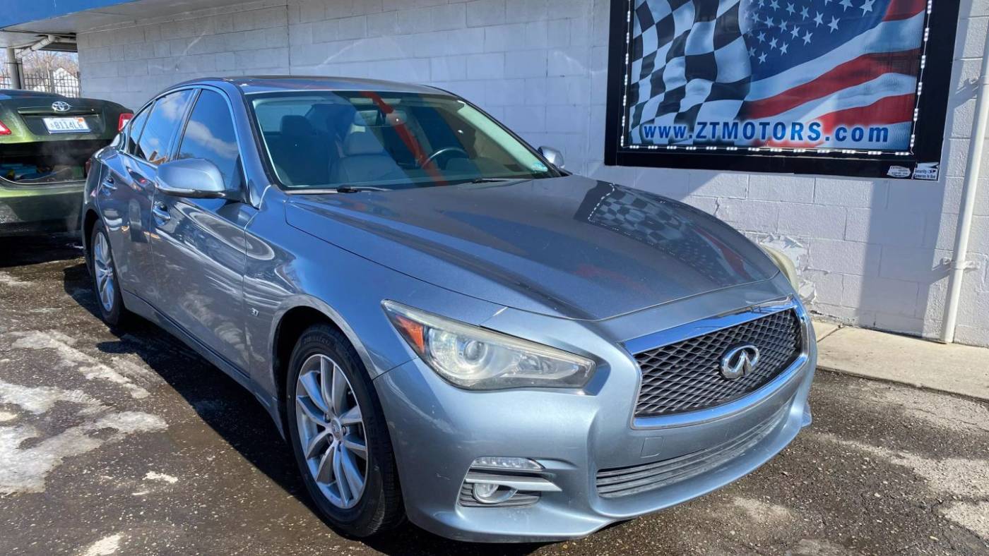 2014 INFINITI Q50 Premium — Sedan — 106,540 mi — Detroit, MI