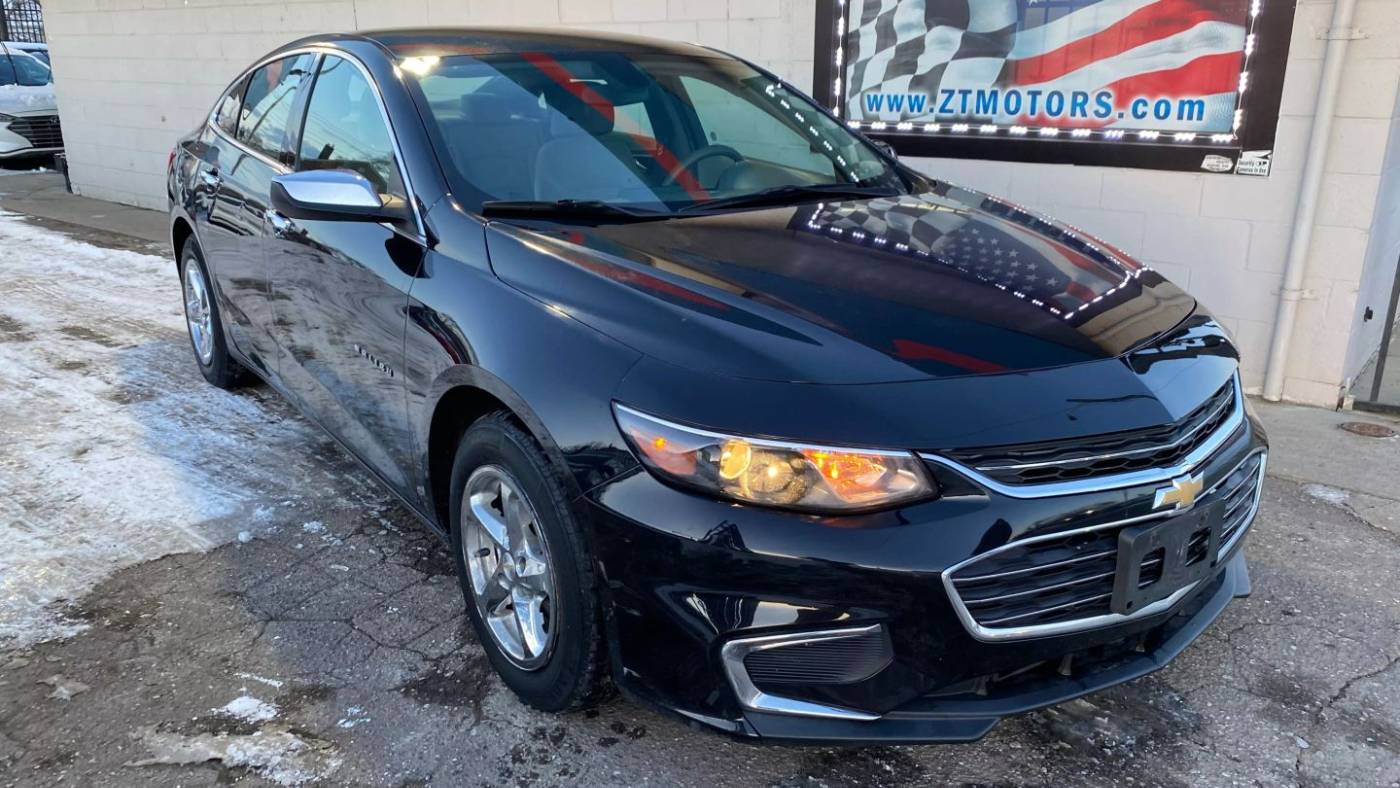 2017 Chevrolet Malibu LS — Sedan — 95,448 mi — Detroit, MI