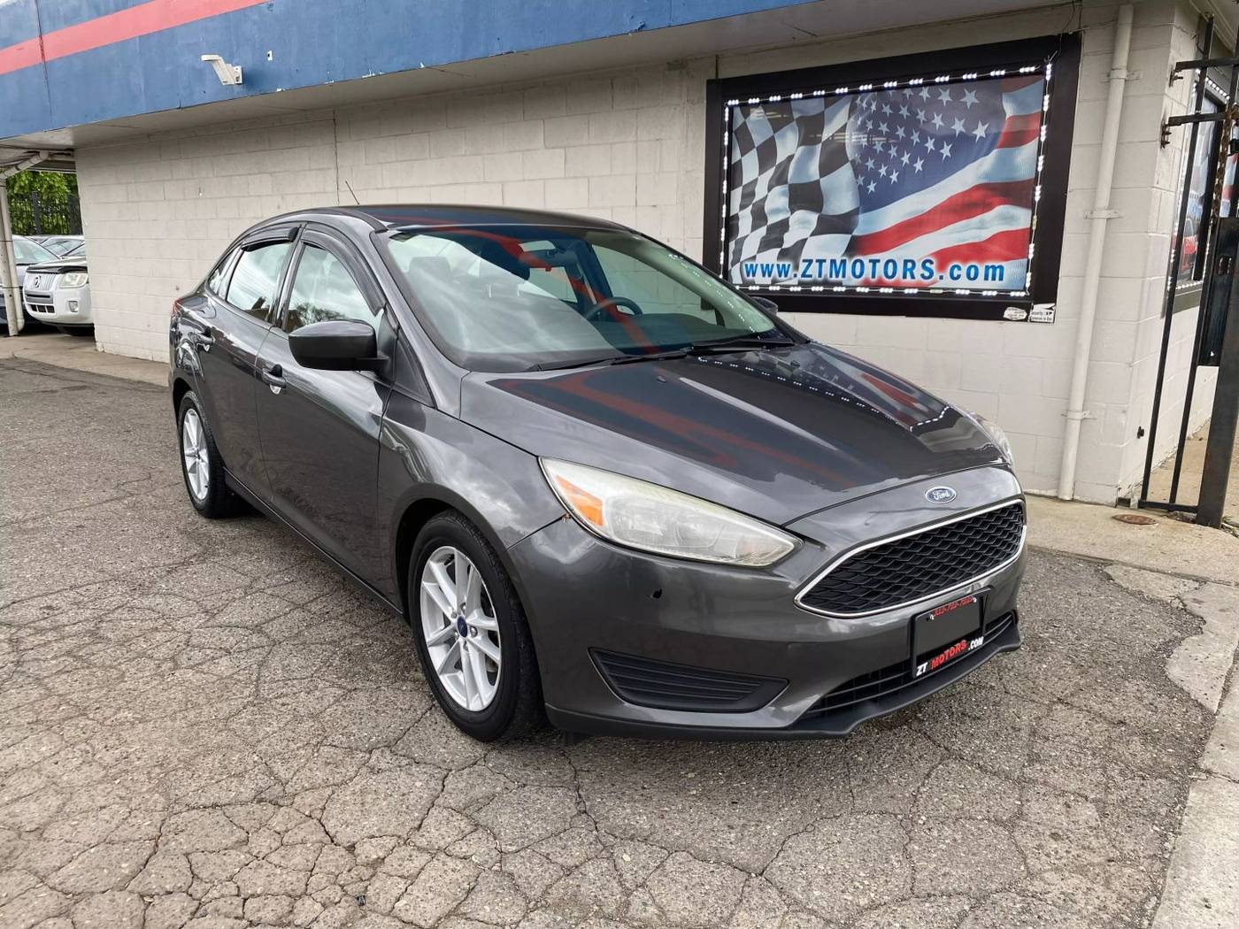 2018 Ford Focus SE — Sedan — 85,858 mi — Detroit, MI