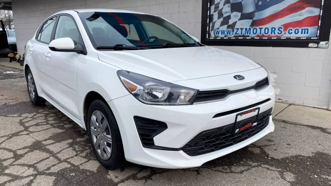 2021 Kia Rio S — Sedan — 86,086 mi — Detroit, MI
