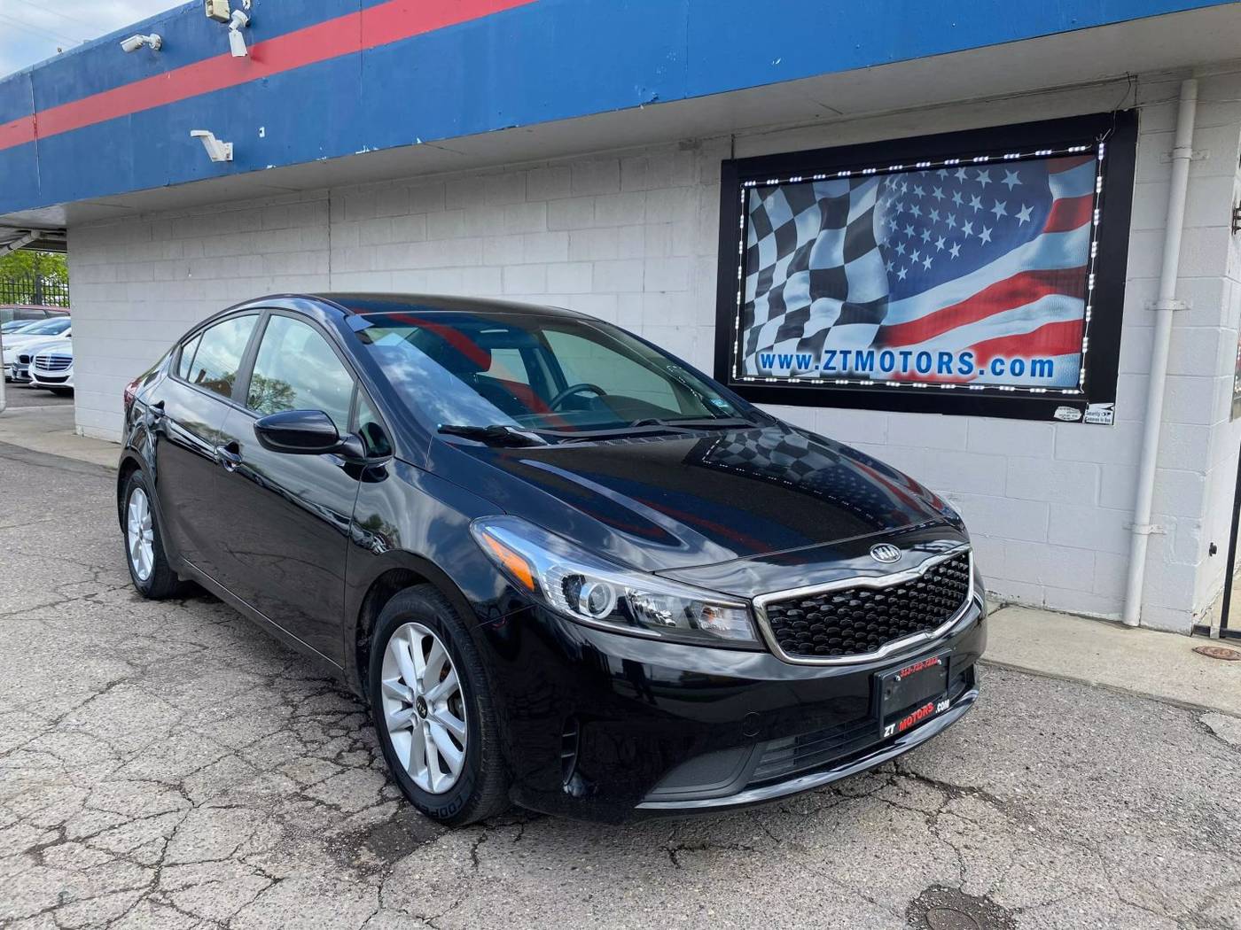 2017 Kia Forte S — Sedan — 126,020 mi — Detroit, MI