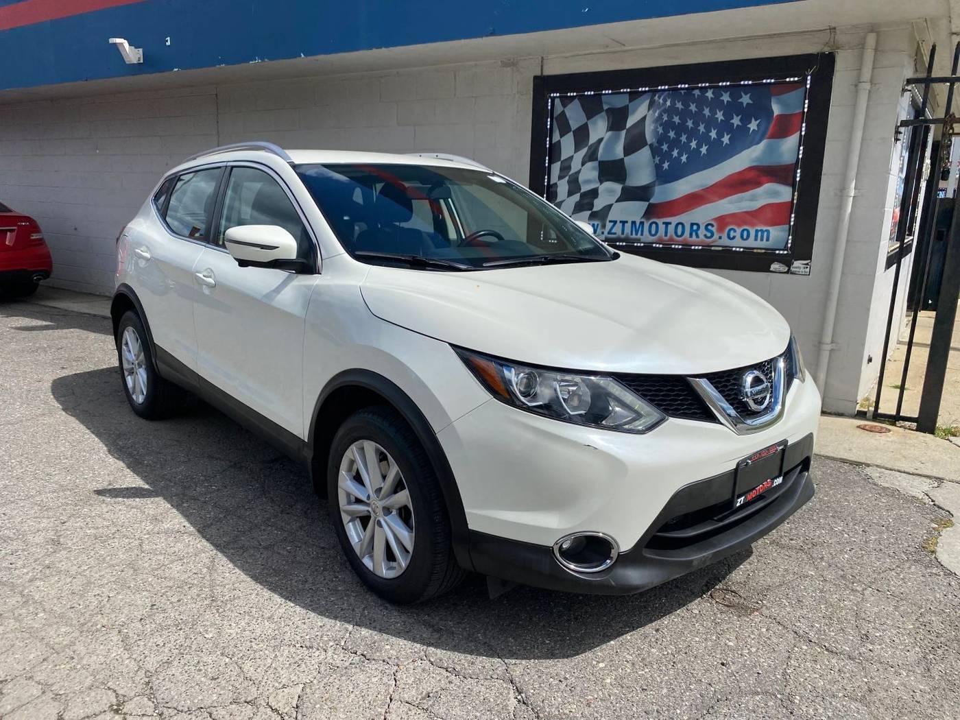 2017 Nissan Rogue Sport SV — SUV — 54,848 mi — Detroit, MI