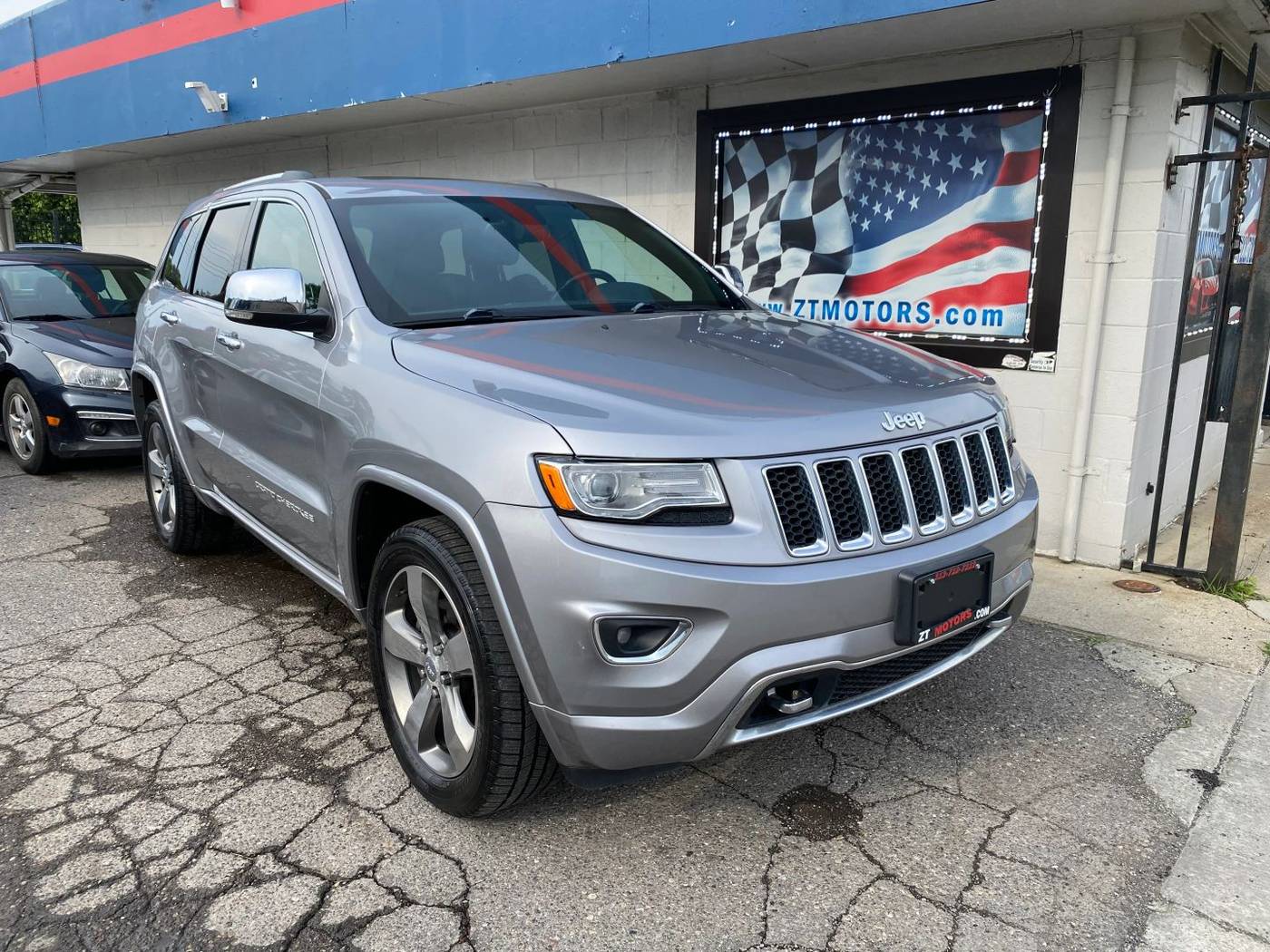 2015 Jeep Grand Cherokee Overland — SUV — 125,428 mi — Detroit, MI