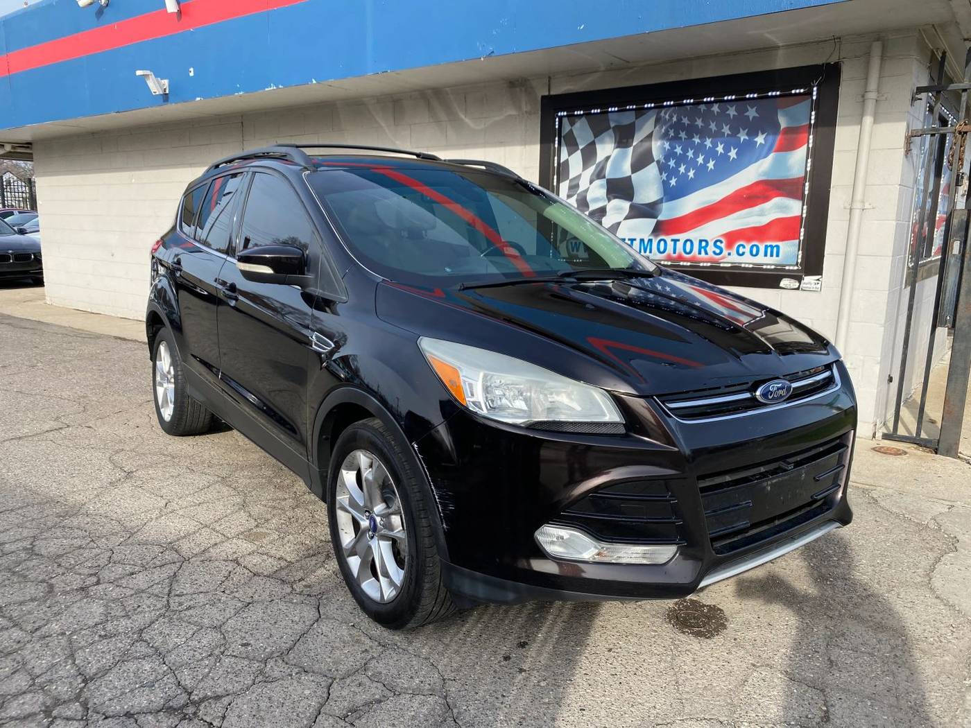 2013 Ford Escape SEL — SUV — 139,538 mi — Detroit, MI