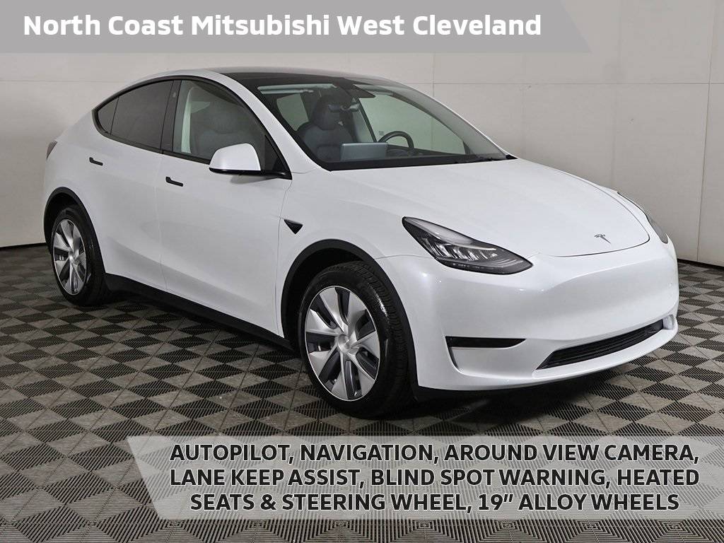 2023 Tesla Model Y Long Range — SUV — 25,815 mi — Cleveland, OH