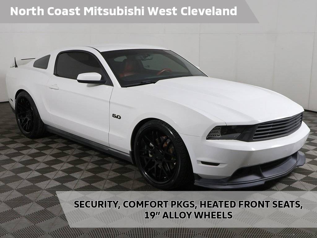 2011 Ford Mustang GT Premium — Coupe — 11,647 mi — Cleveland, OH