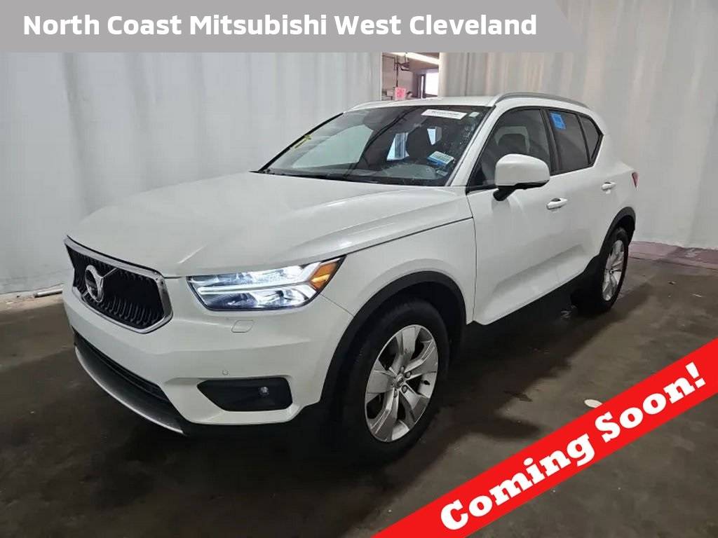 2022 Volvo XC40 Momentum — SUV — 61,585 mi — Cleveland, OH